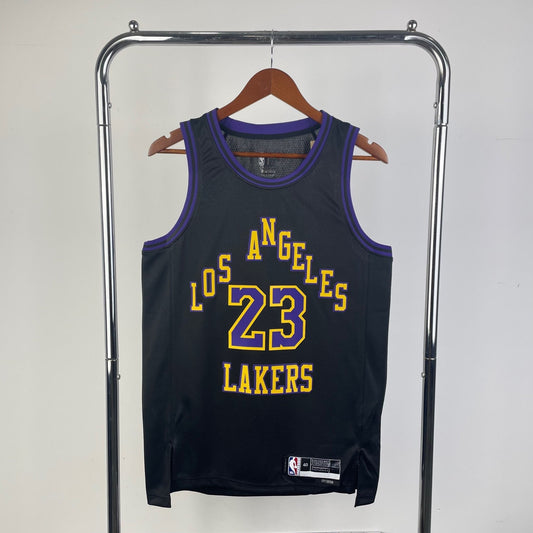 Los Angeles Lakers 24 (Retro Players)